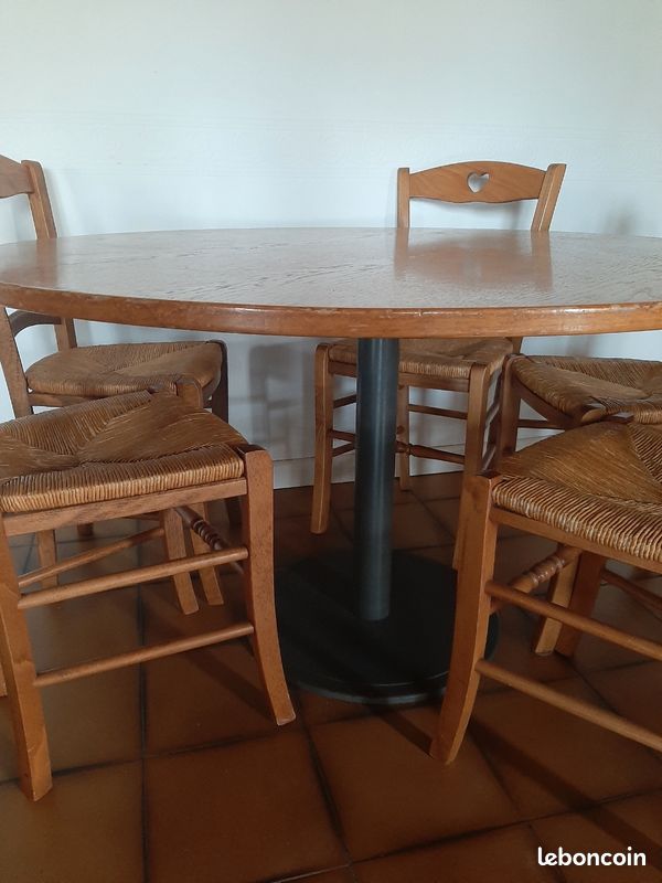 Table ronde (image 2)