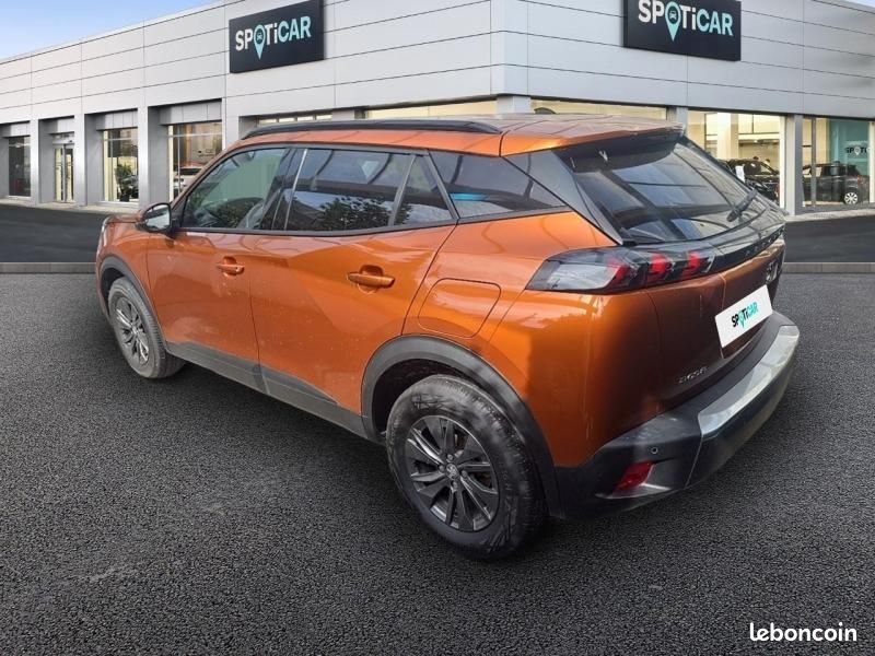 Peugeot 2008 1.2 PureTech 100ch S&S Style (image 7)