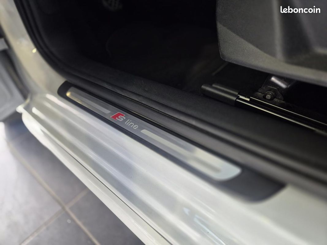 AUDI A1 Sportback 1.0 30 TFSI - 110 SPORTBACK Advanced Pack S-Line (image 16)