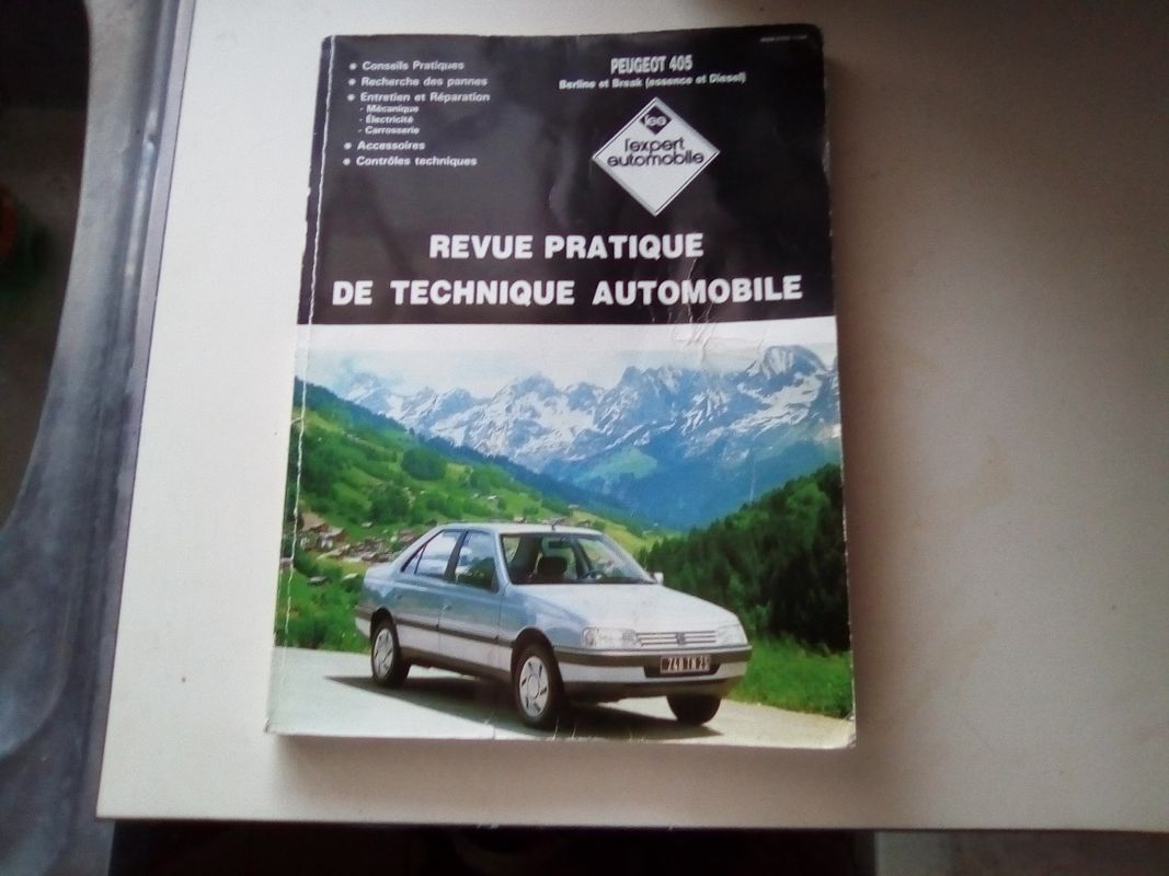 Revue technique carrosserie Peugeot 405 break - Équipement auto