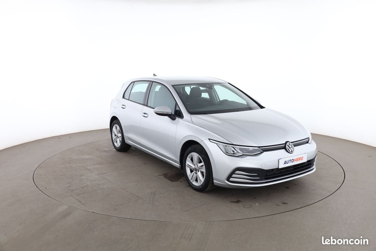 Volkswagen Golf VIII 1.0 eTSI OPF Life Plus DSG7 110 ch (image 4)