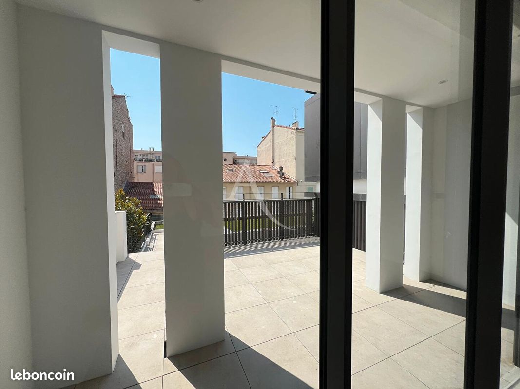Maison 5 pièces 127 m² · à Cannes · 127 m² · 930 000 €