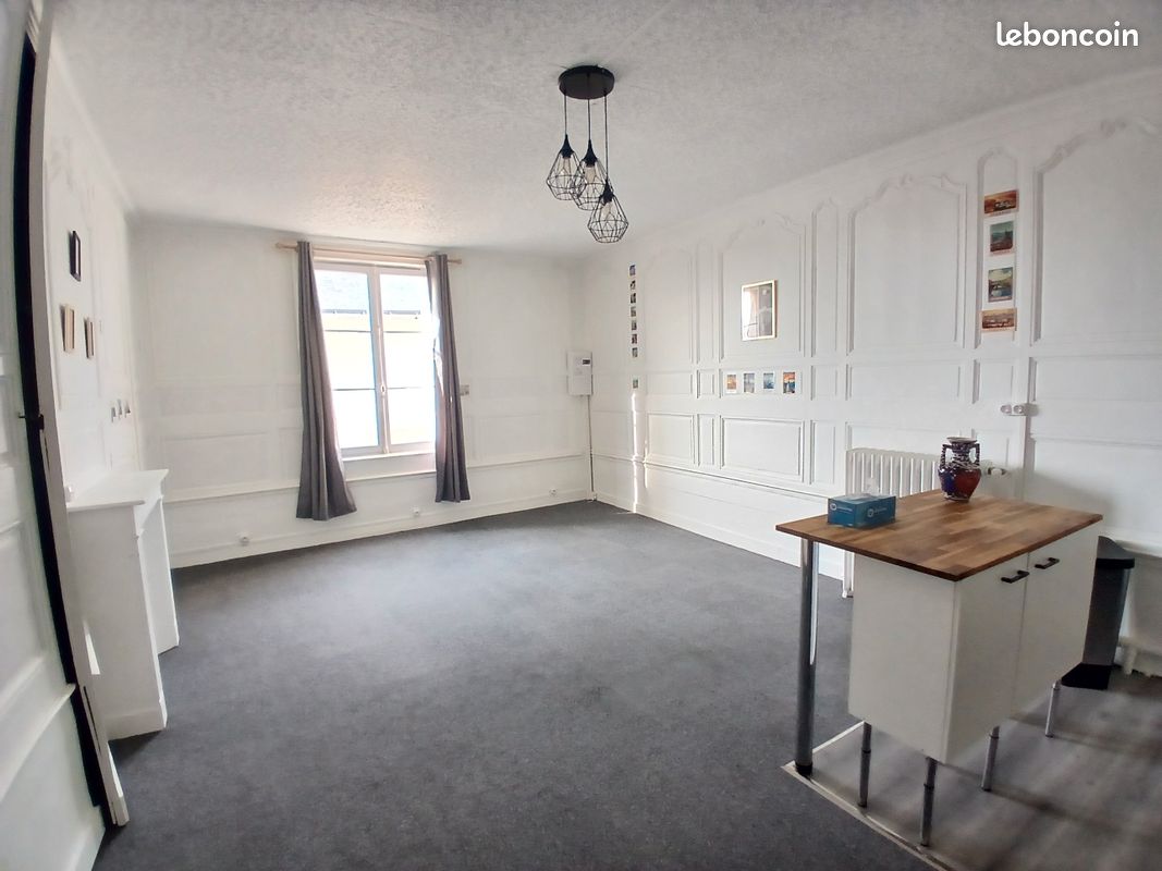 Appartement 3 pièces 77 m² · à Vouvray · 77 m² · 650 €/mois