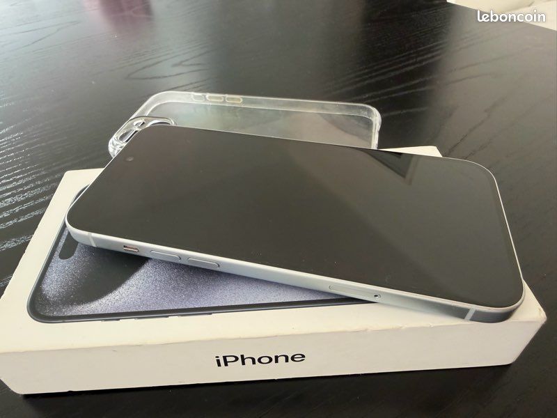 Iphone 15 plus 128g avec coque boite et fil de chargement (image 3)