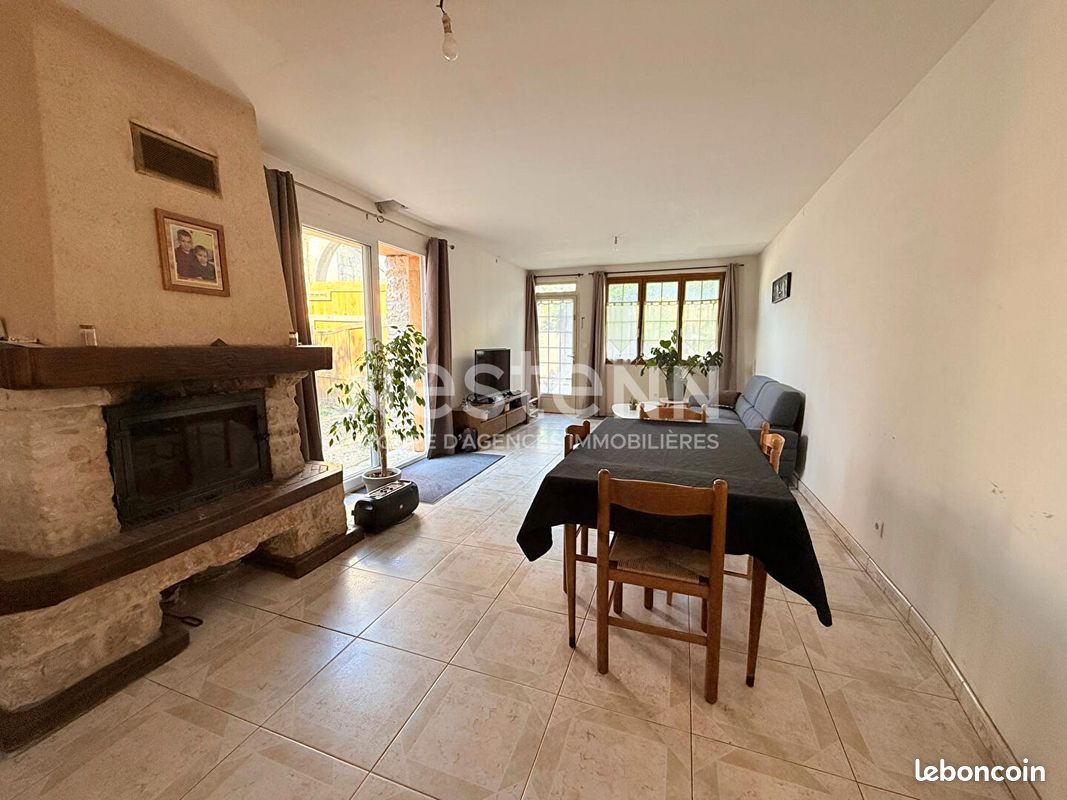 Maison 5 pièces 121 m² · à Montreuil-Bellay · 121 m² · 160 500 €