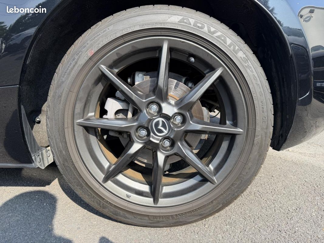 MAZDA MX-5 1.5 Skyactiv-G 131ch ROADSTER TOIT SOUPLE Dynamique - CarPlay - Sièges chauffants (image 21)
