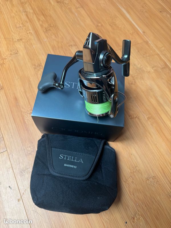 Moulinet De Pêche Shimano Stella AR3000 - Moulinet Toupie D'occasion, état D'usage Avec Rayures, Fonctionnel