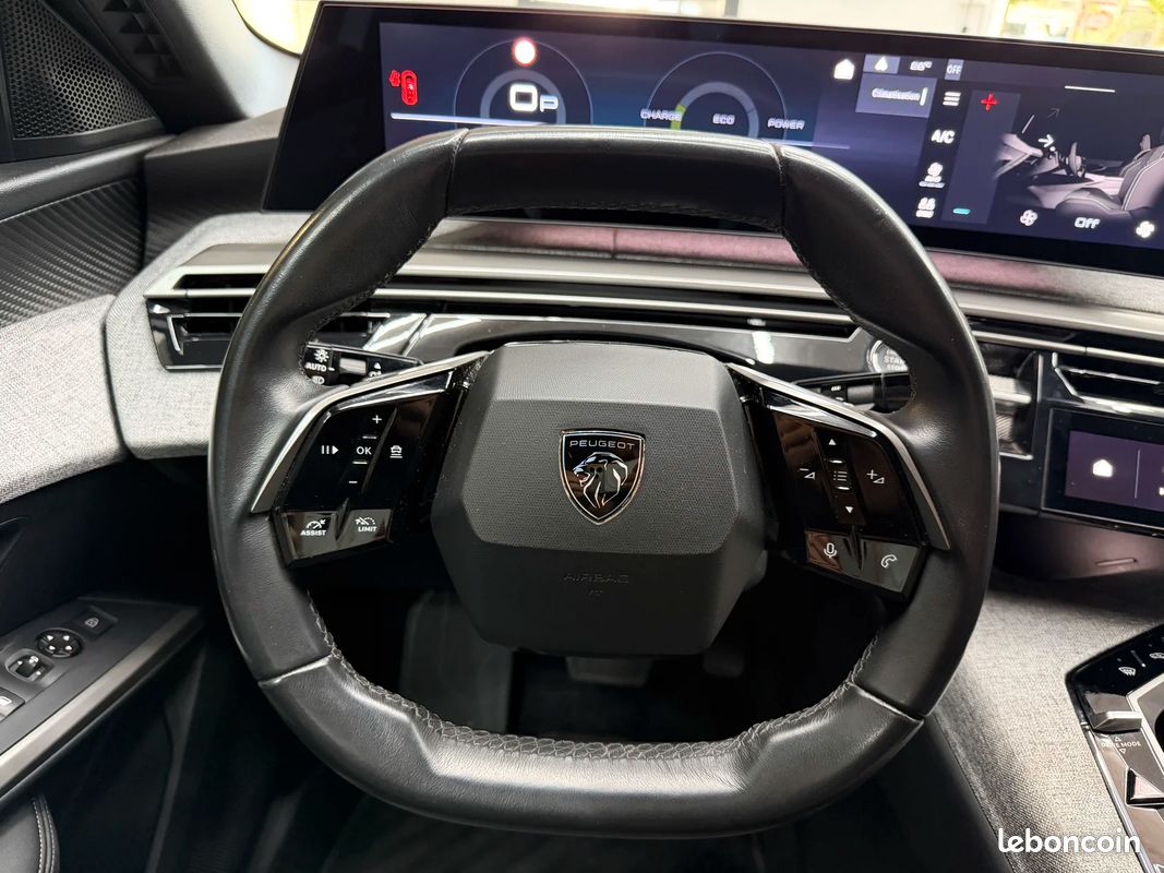 Peugeot 3008 III Hybrid 136 Allure (image 13)