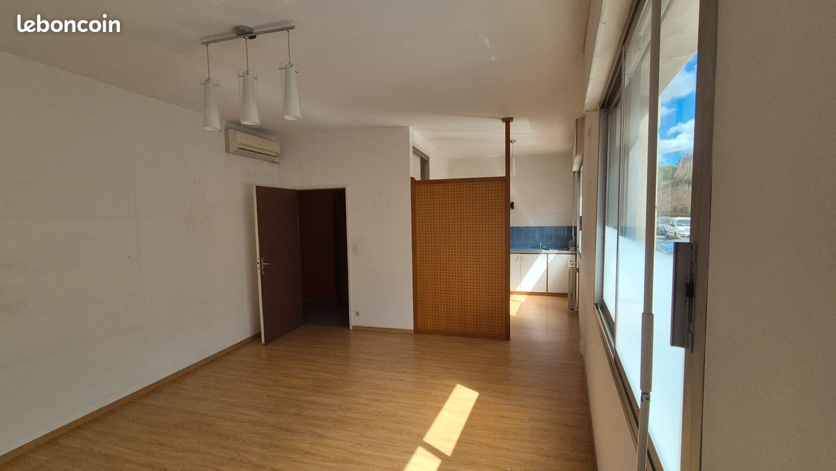 Appartement 5 pièces 146 m² · à Avignon · 146 m² · 240 000 €