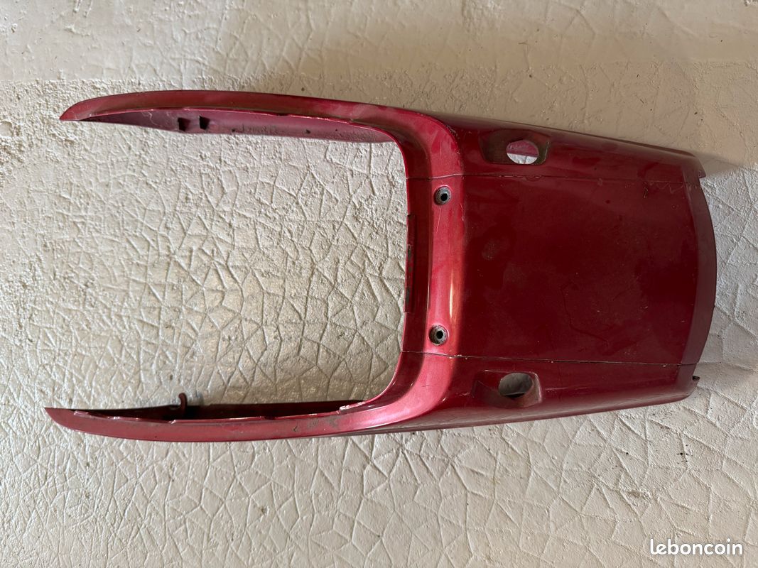 Coque arrière Yamaha 850 TDM 3VD 93 (image 1)