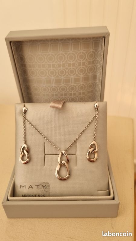 Parure De Bijoux En Argent Maty - Collier + Boucles D'Oreilles - Neuf Avec Étiquettes