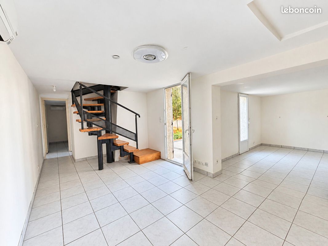 Appartement 4 pièces 87 m² · à Peyriac-de-Mer · 87 m² · 750 €/mois