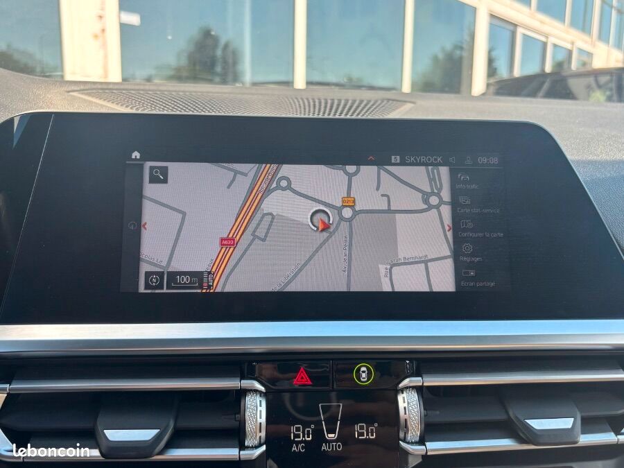 BMW Série 3 Touring (G20) 320DA 163 BVA8 PACK Sièges Sport TOE JA18 Hifi Key Less 1ère Main (image 30)
