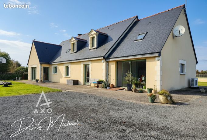 Maison 10 pièces 276 m²
