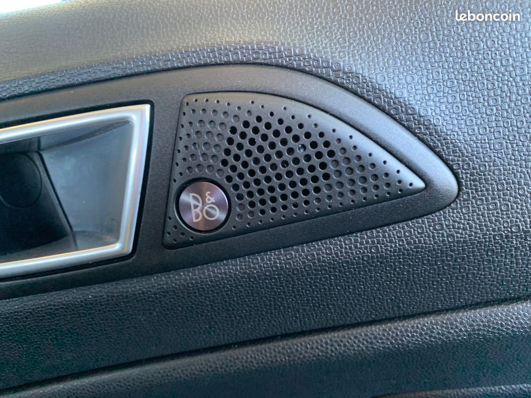 Ford ECOSPORT 125 ST LINE (image 8)