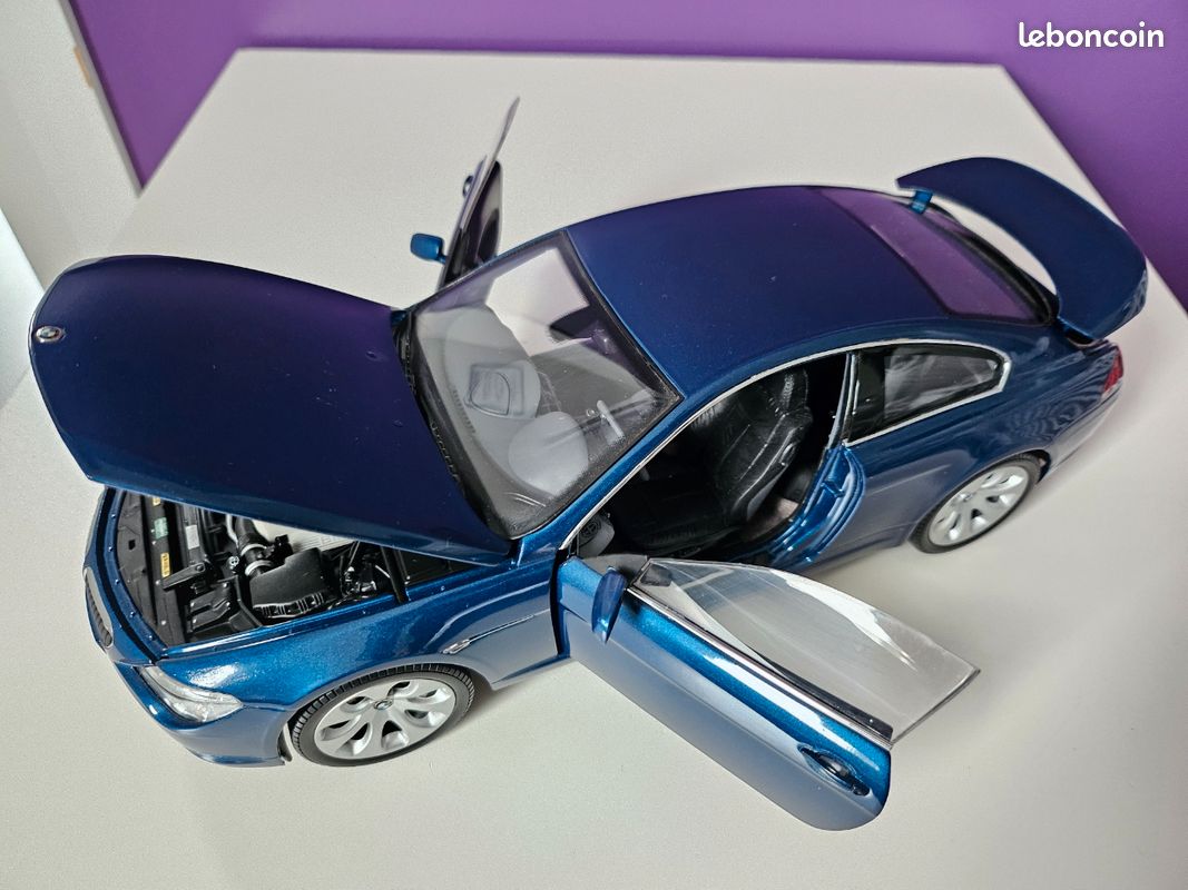 BMW M3 E92 Coupé 1/18 Laguna Seca Blau - Kyosho - Gebraucht
