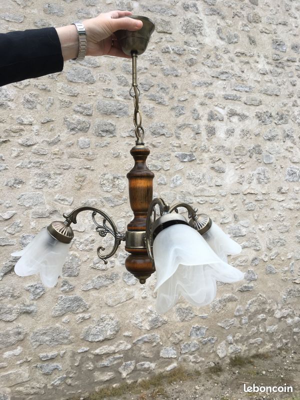 Lustre (image 1)