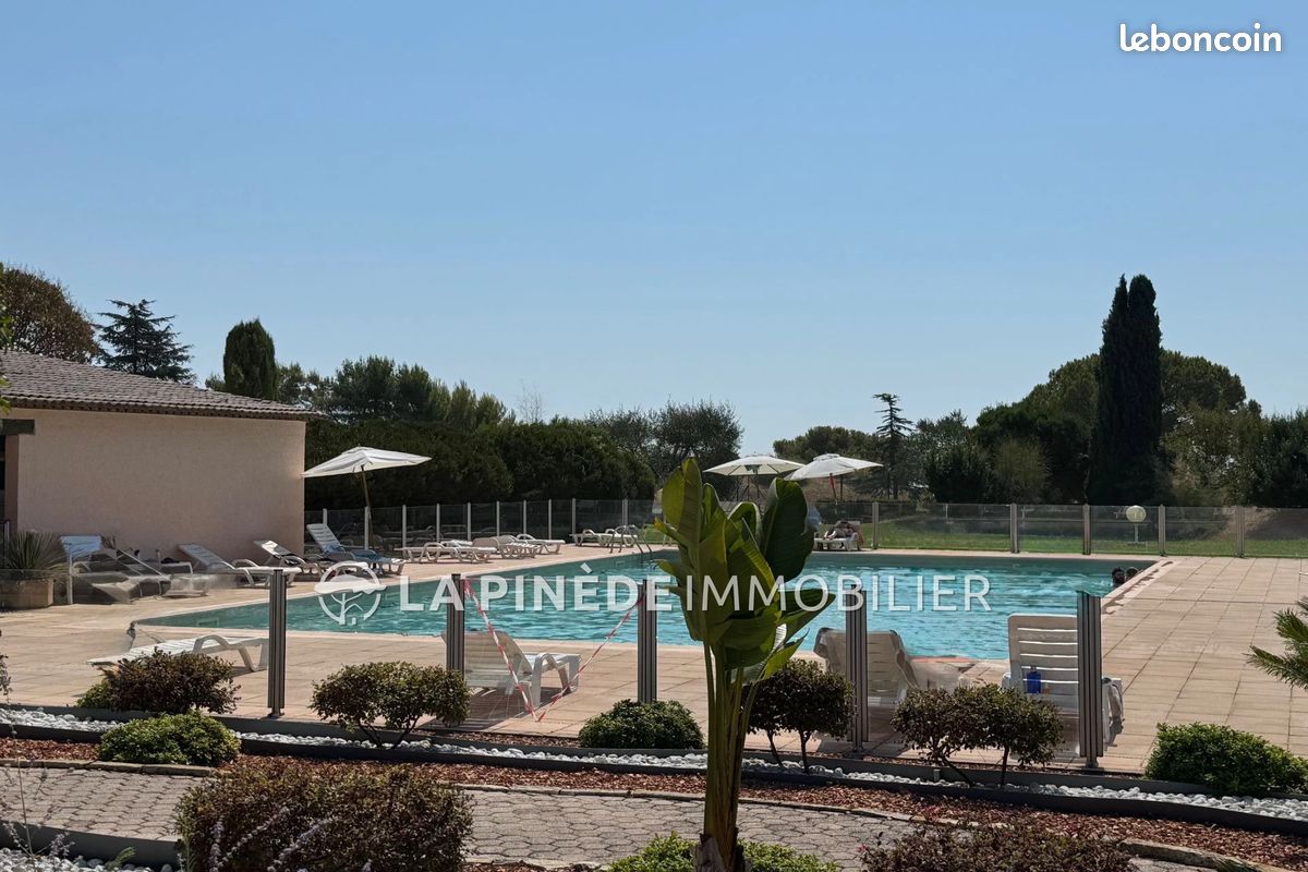 Parking 3 pièces 55 m² · à Villeneuve-Loubet · 55 m² · 1 400 €/mois