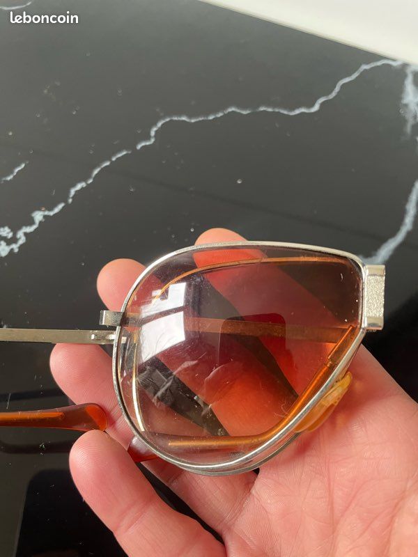 Lunettes De Soleil Vintage Femme Années 70 - Monture Carrée Crème/ivoire, Verres Teintés - Occasion Bon état