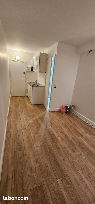 Appartement 1 pièce 14 m² · à Chatou · 14 m² · 690 €/mois