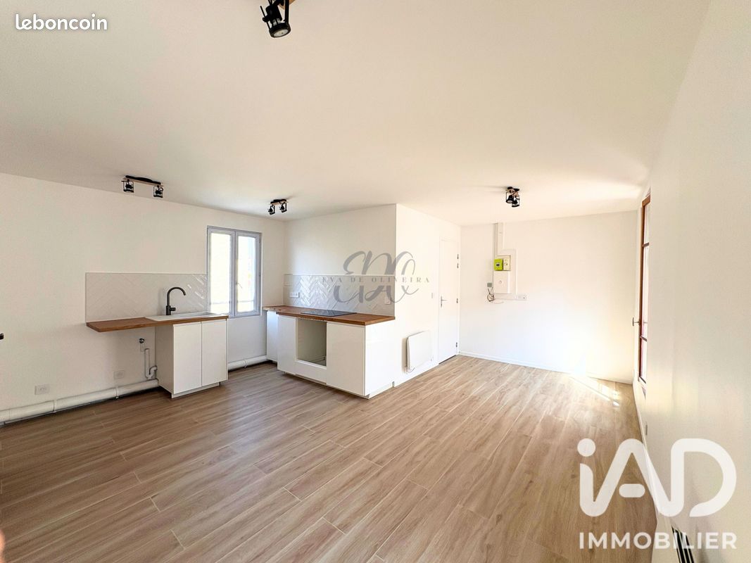 Appartement 1 pièce 28 m² · à Paris · 28 m² · 234 000 €