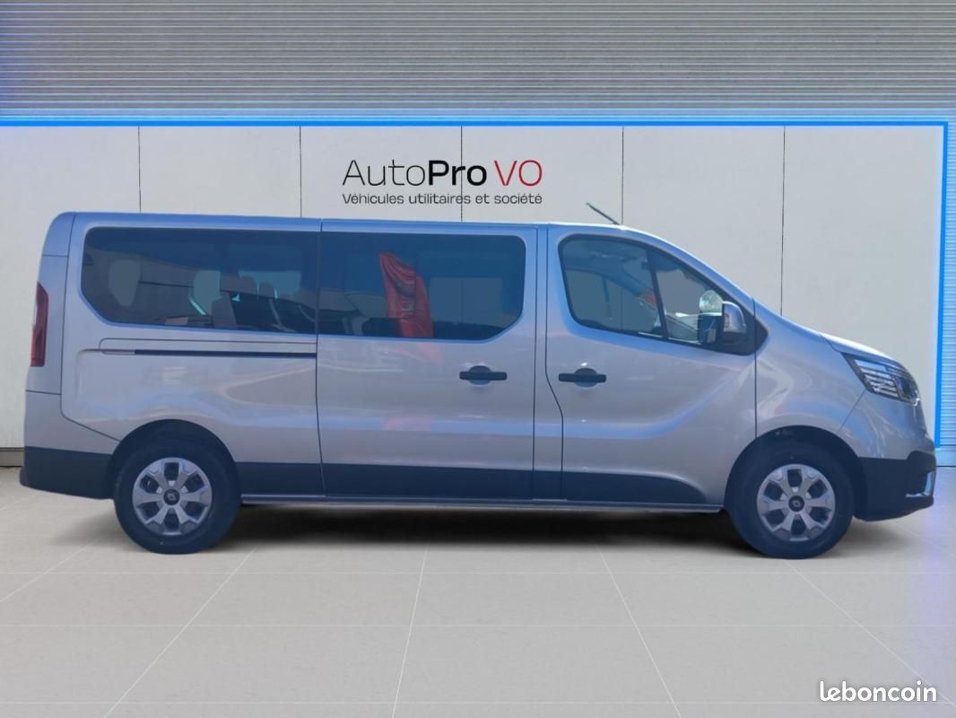 Renault Trafic Blue dCi 150 Grand Techno (image 6)
