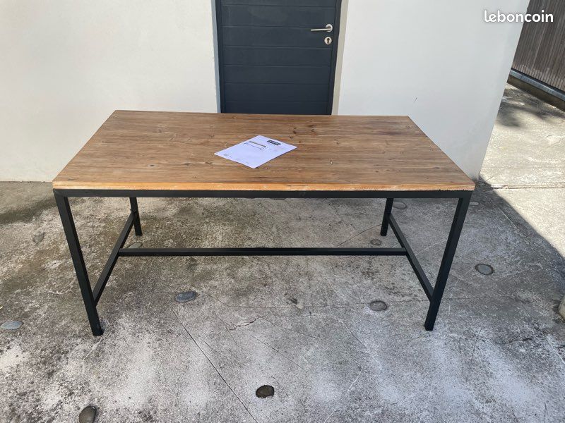 Table style industriel (image 6)