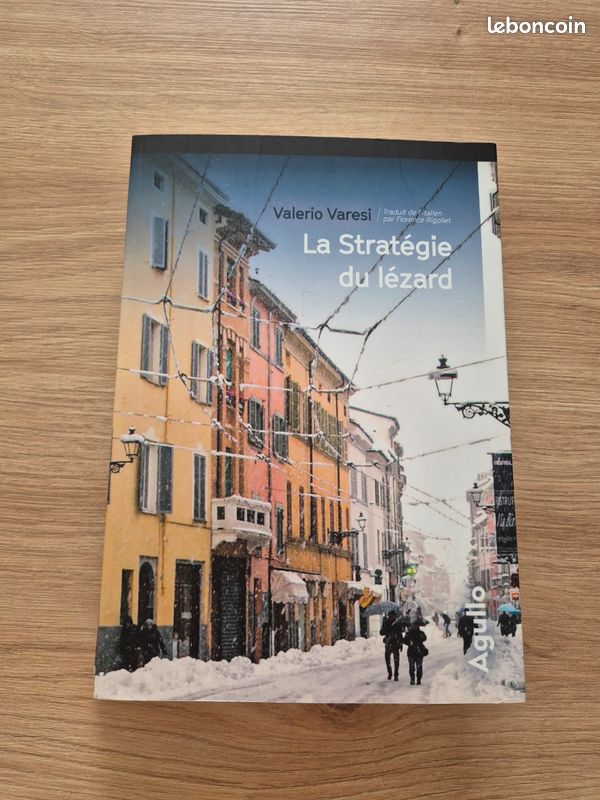 La Stratégie du Lézard - Valerio Varesi - Agullo Noir - Polar (image 1)