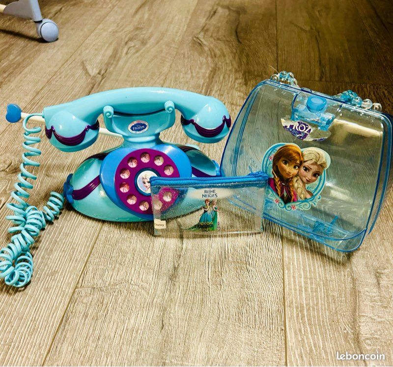 Accessoire reine de neige sac à main, téléphone, pochette reine