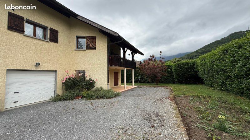 Appartement 3 pièces 64 m² · à Faverges-Seythenex · 64 m² · 1 150 €/mois