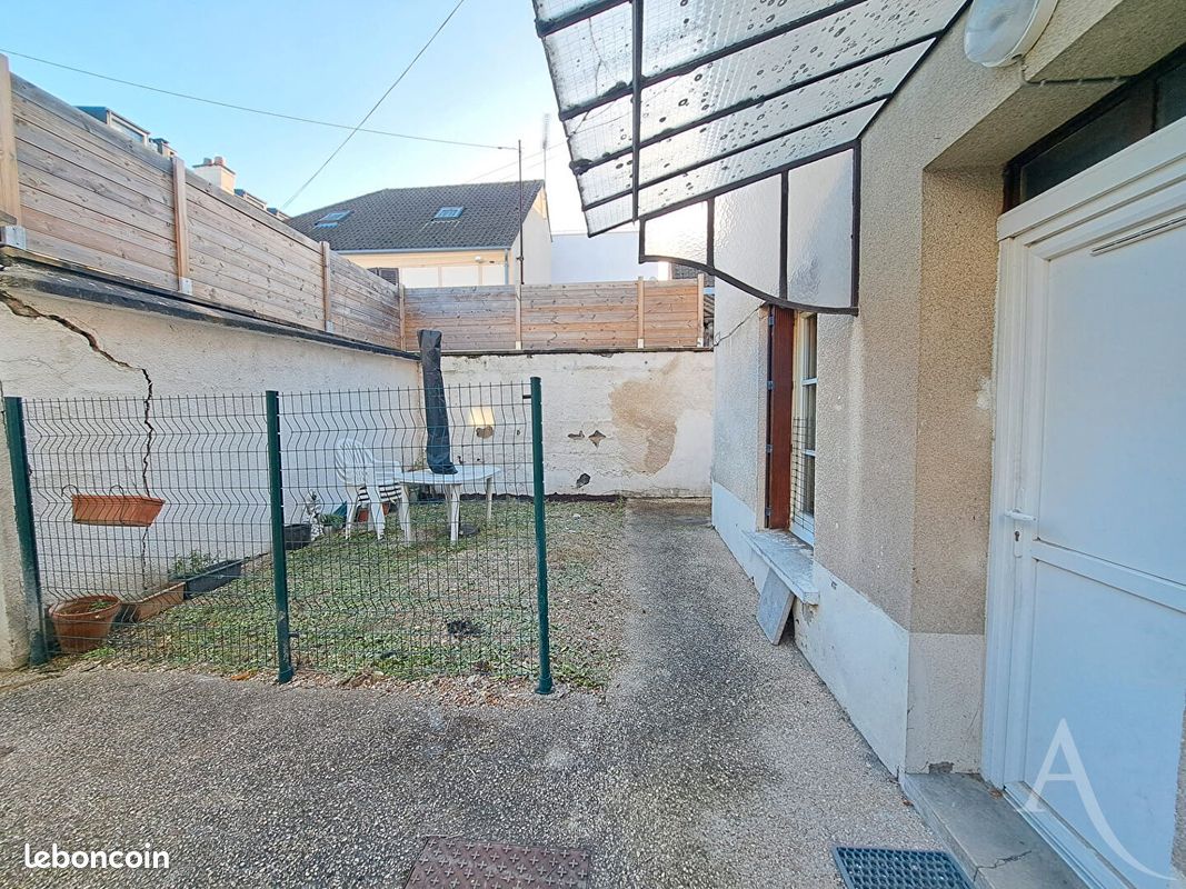 Appartement 2 pièces 38 m² · à Mantes-la-Jolie · 38 m² · 90 000 €