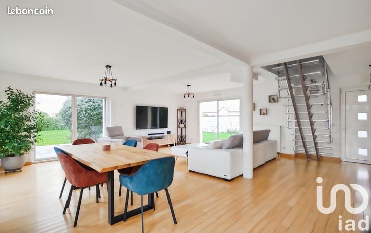 Propriété 7 pièces 170 m²
