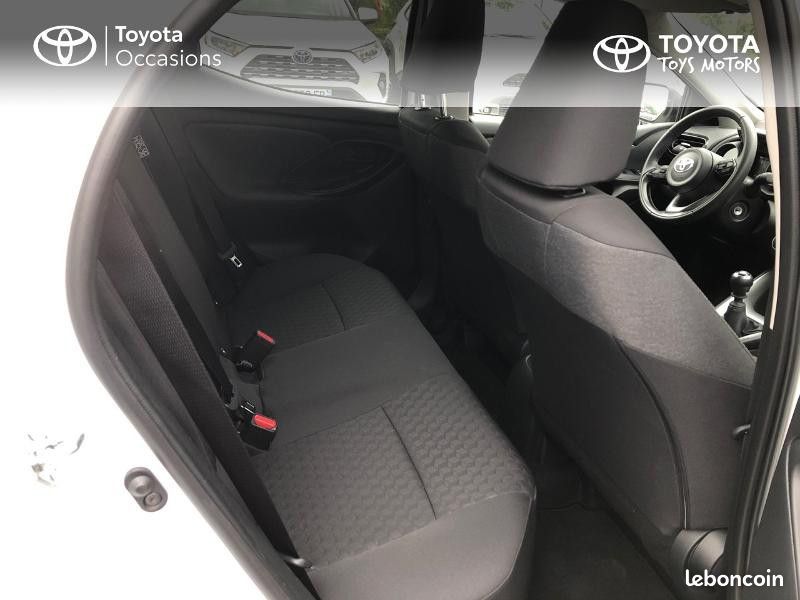 Toyota Yaris 120 VVT-i Design (image 12)