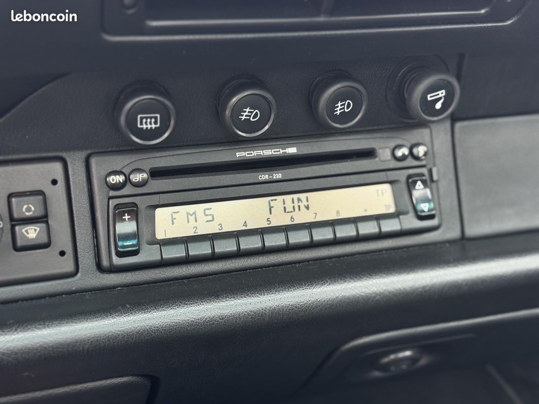 PORSCHE 911 Targa 3.6i - BVA Tiptronic TYPE 993 TARGA (image 12)