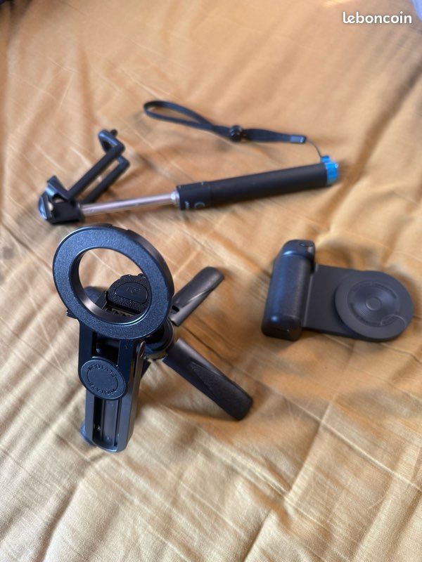 Lot de 3 support téléphone (image 1)