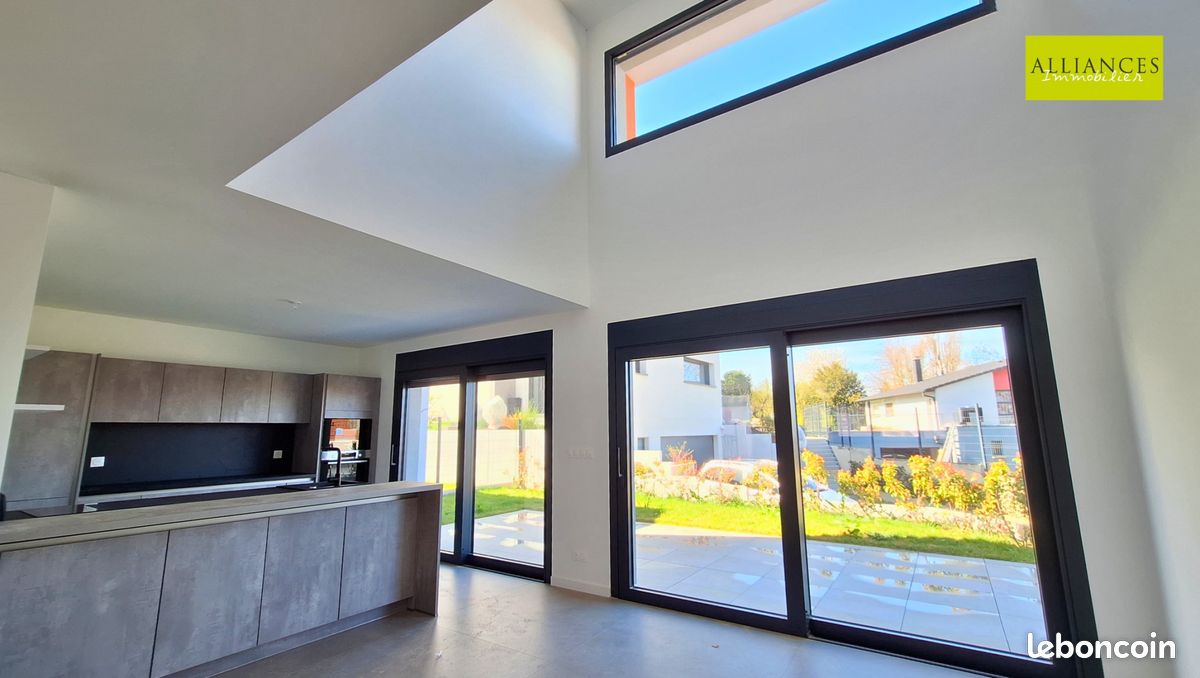 Maison 6 pièces 157 m² · à Riedisheim · 157 m² · 470 000 €