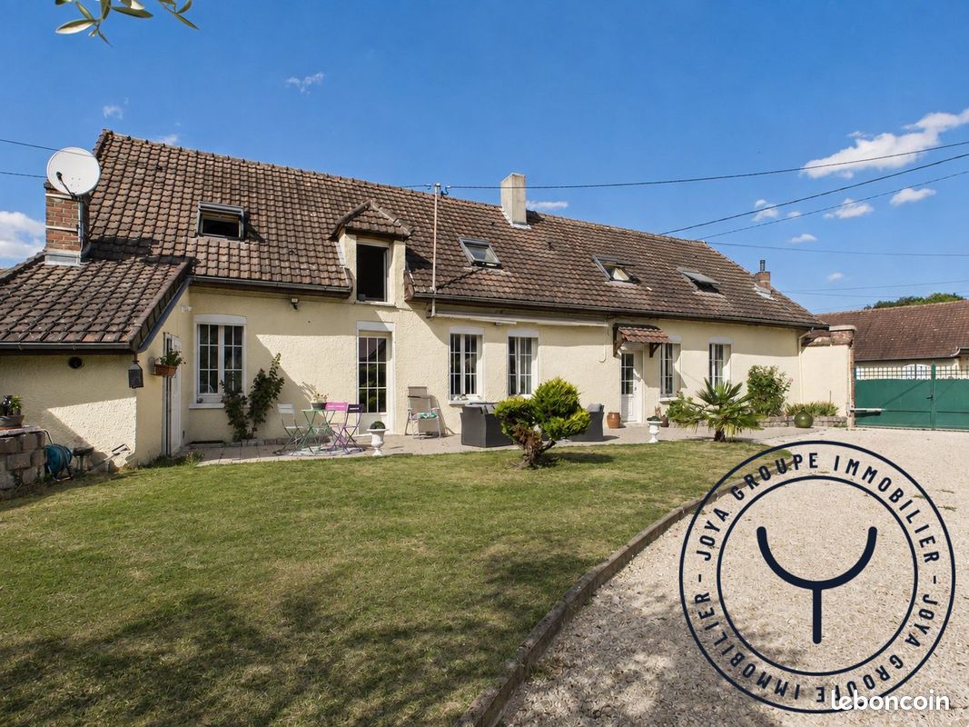Maison 7 pièces 145 m² · à Nogent-sur-Seine · 145 m² · 219 000 €