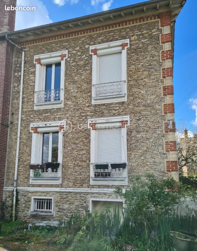 Maison 5 pièces 111 m² · à Saint-Fargeau-Ponthierry · 111 m² · 252 000 €