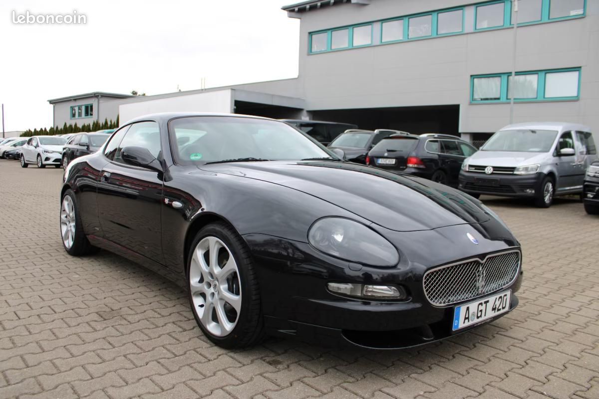 Maserati 4200 COUPÉ GT 4.2 V8 390 CH F1 CAMBIOCORSA / CUIR XÉNON SIÈGES CHAUFFANTS (image 2)