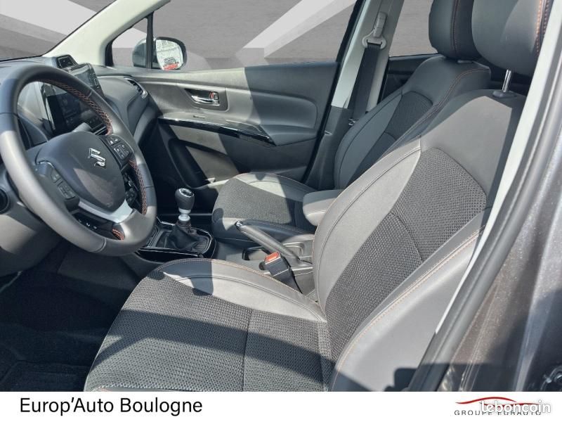 Suzuki S-Cross 1.4 Boosterjet Hybrid 110ch Xplore (image 11)