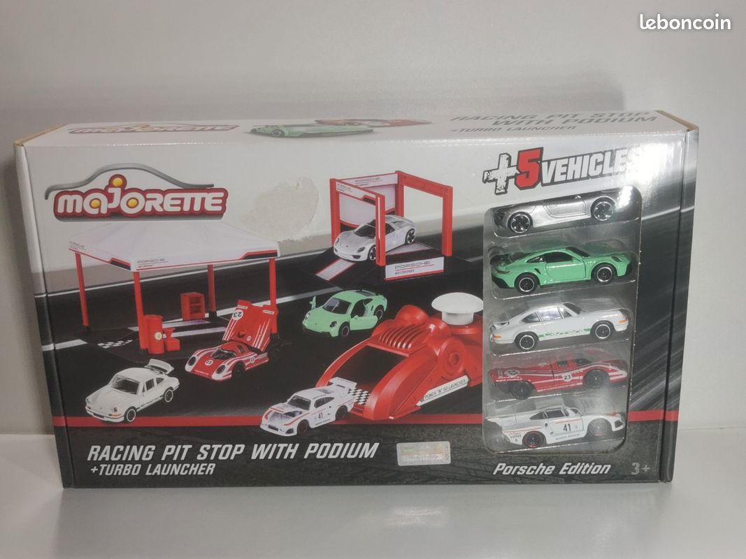 Majorette Porsche Edition racing padok, lanceur, podium (image 1)