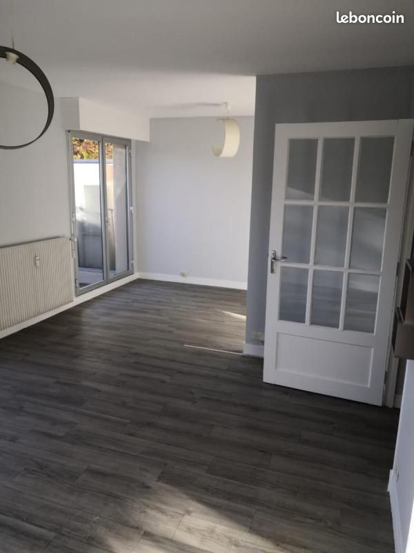 Appartement 1 pièce 42 m² · à Montmorency · 42 m² · 931 €/mois