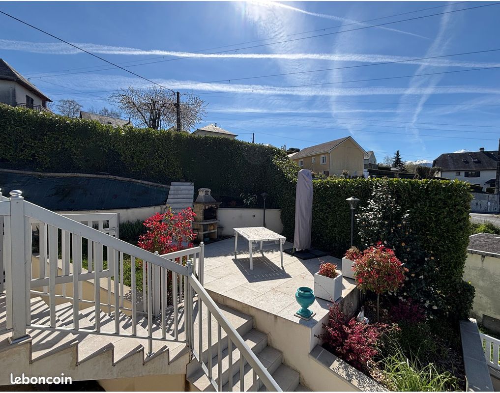Maison 6 pièces 189 m² · à Bagnères-de-Bigorre · 189 m² · 329 000 €