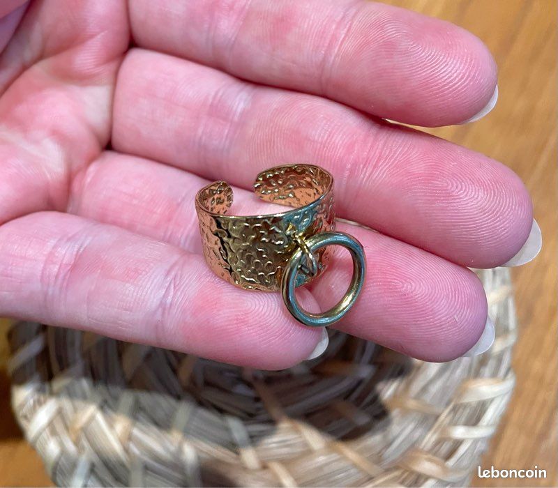 Bague plaqué or Neuve (image 3)