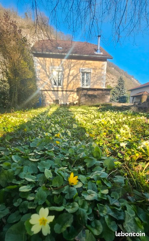 Maison 5 pièces 96 m² · à Vions · 96 m² · 340 000 €