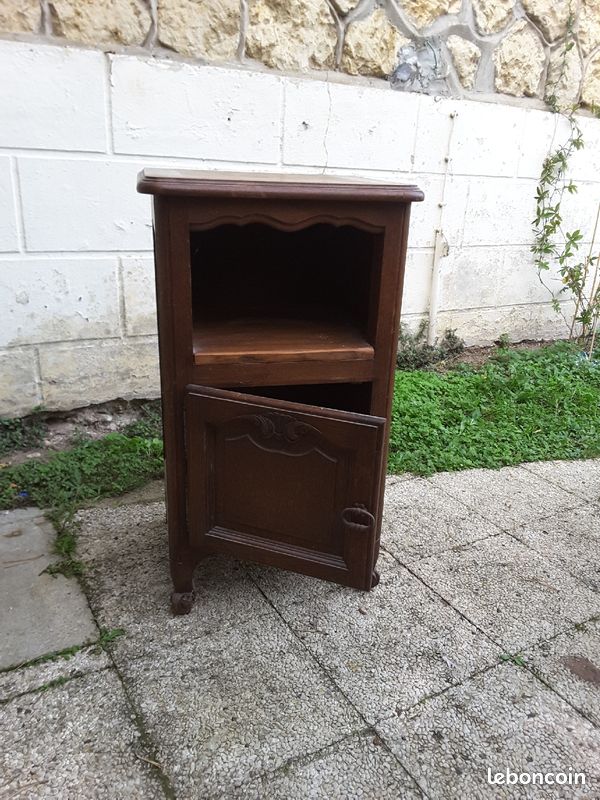 Meuble en bois macif vintage (image 1)
