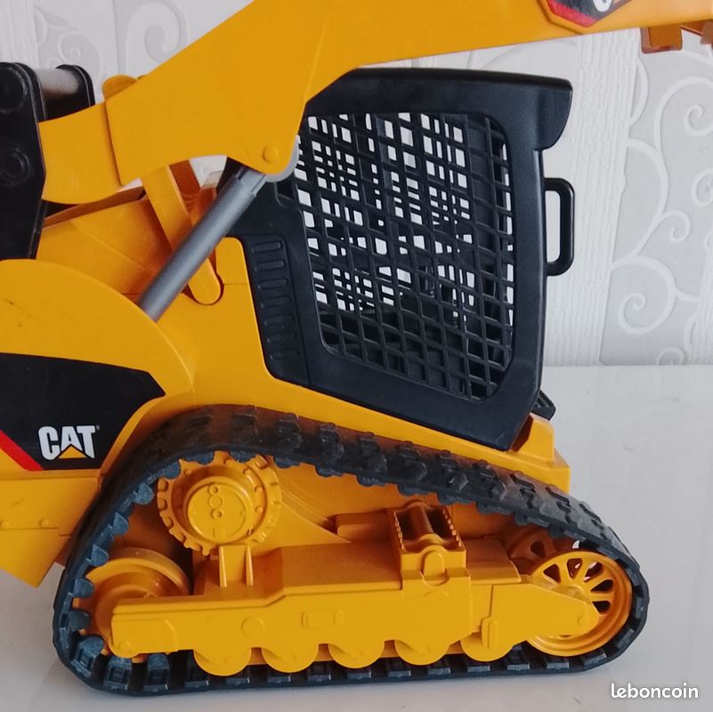 Bulldozer en jouet de marque caterpillar bruder (image 2)
