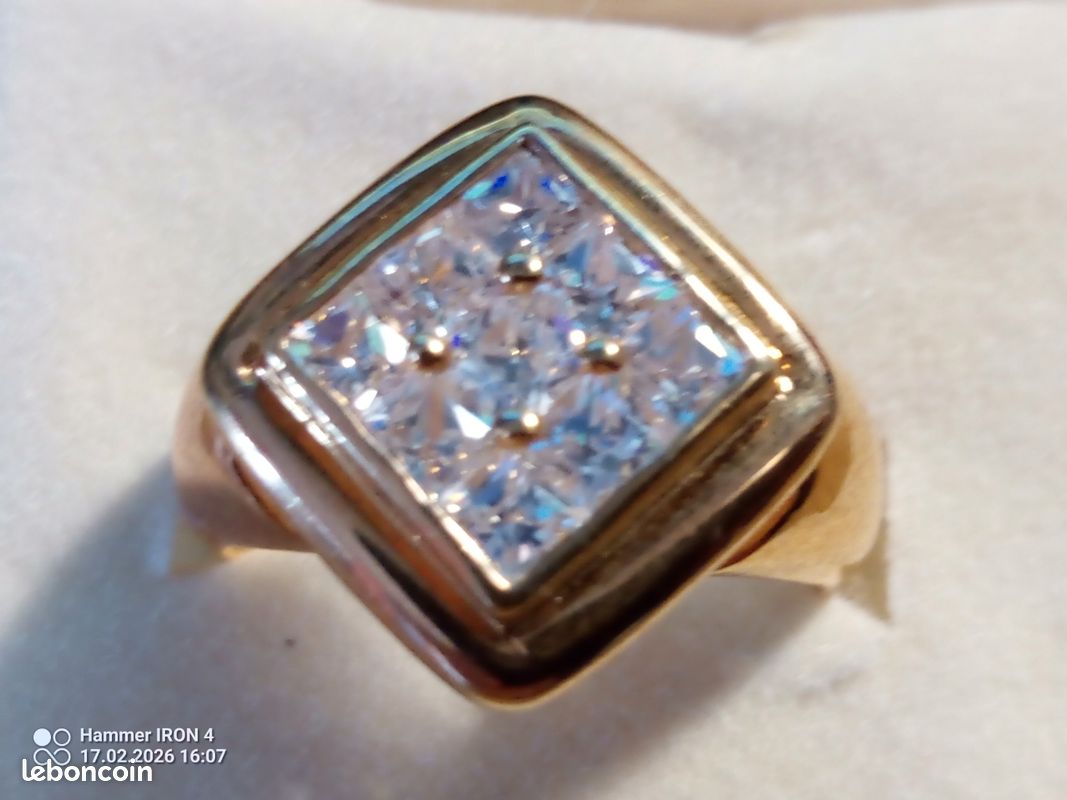 Bague Dolly-Bijoux T56 - Sertie Saphir CZ Bleu Sur Or 18K Plaqué 5 Microns - Neuve