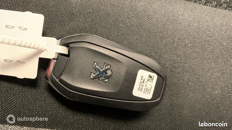 Peugeot 5008 1.5 BlueHDi 130ch S&S Active Pack EAT8 (image 16)