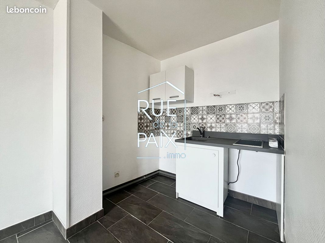 Appartement 2 pièces 39 m² · à Parthenay · 39 m² · 446 €